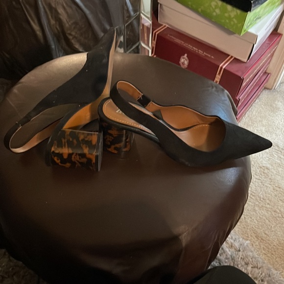 Black suede Zara heels. Only worn a couple of times. Still a lot of love. - Picture 4 of 6